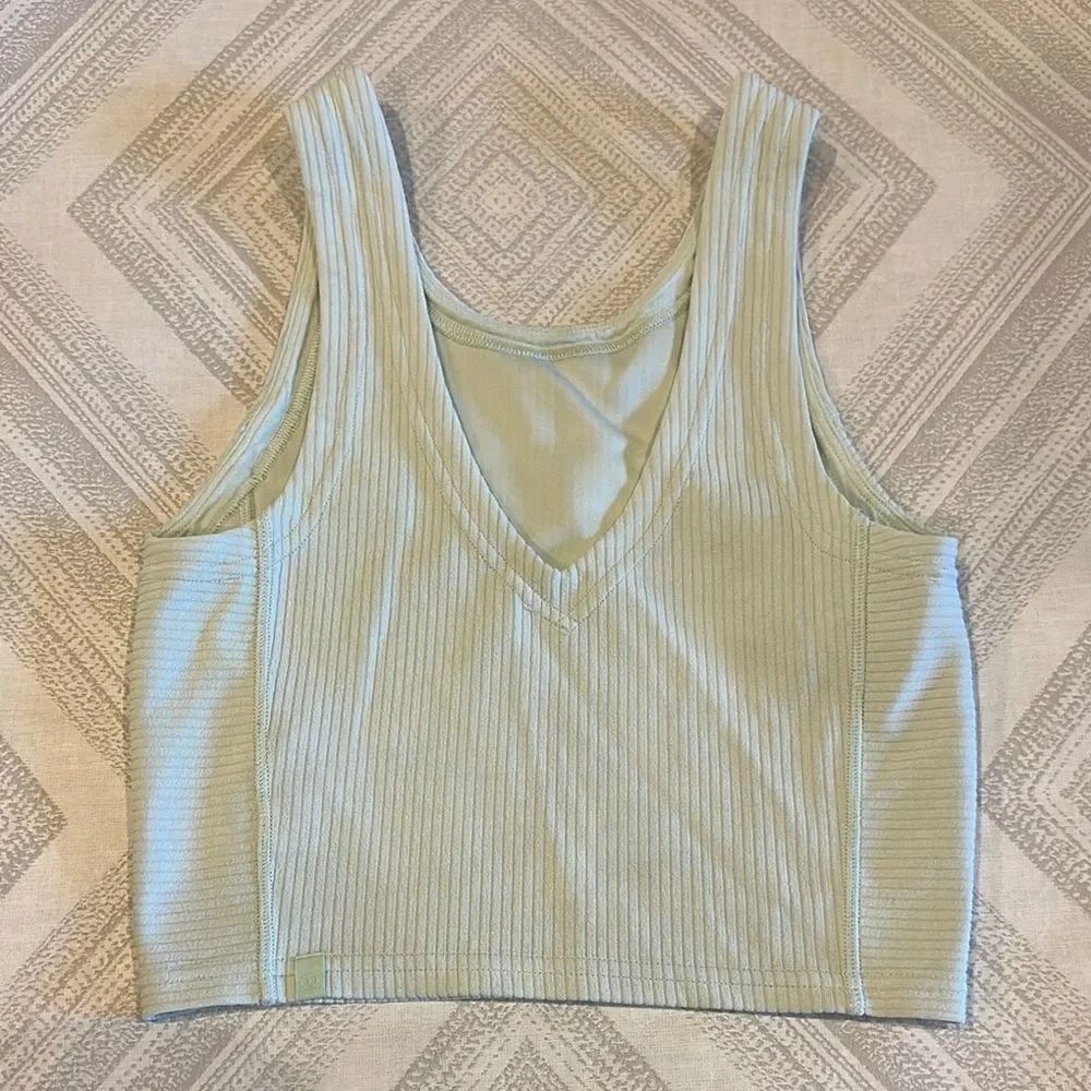 Lululemon Ribbed Softstreme Cropped Tank Kohlrabi Green - Size: 0